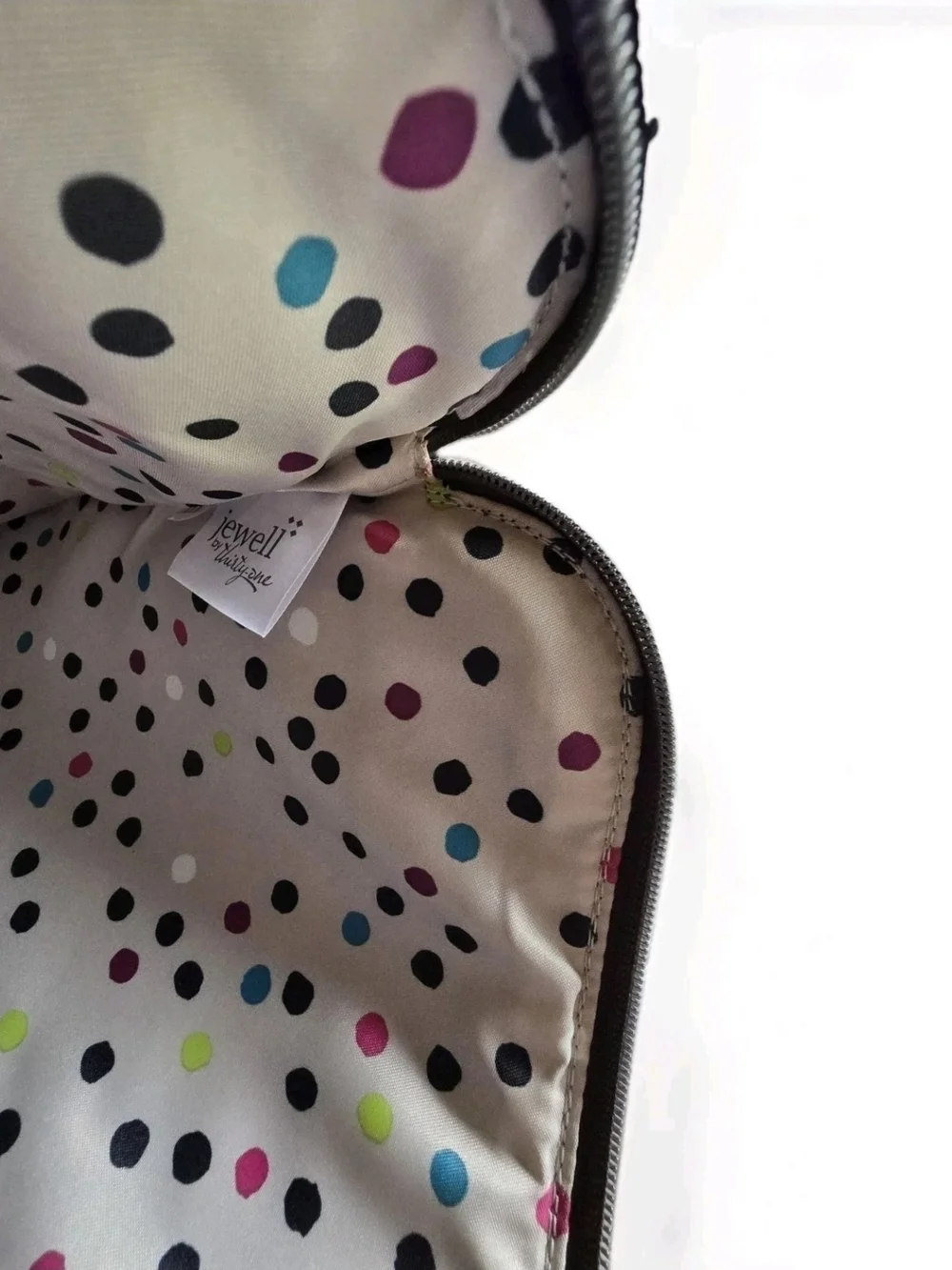 thirty-one color faux savvy